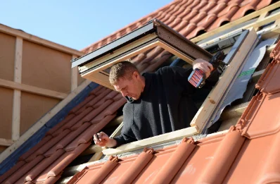 Pose de fenêtres de toit Velux à Gans